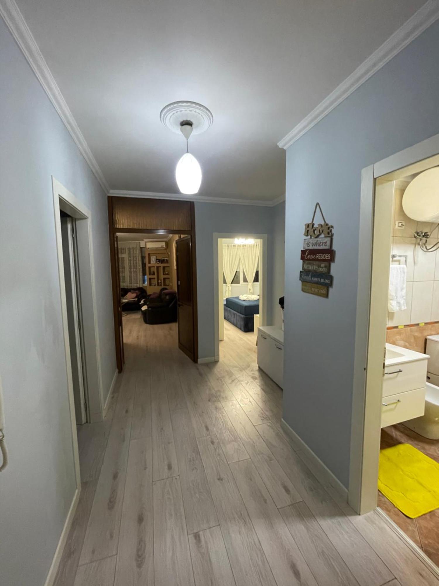 Apartament Besa *